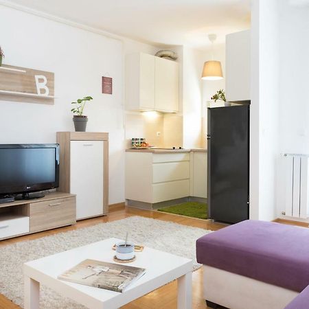 Cute And Sunny Studio In Zagreb With Balcony & Free Parking Exterior photo