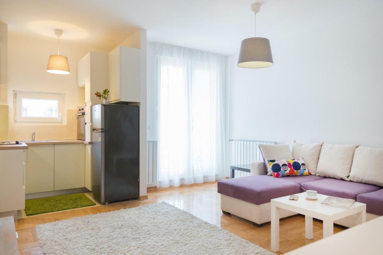 Cute And Sunny Studio In Zagreb With Balcony & Free Parking Exterior photo