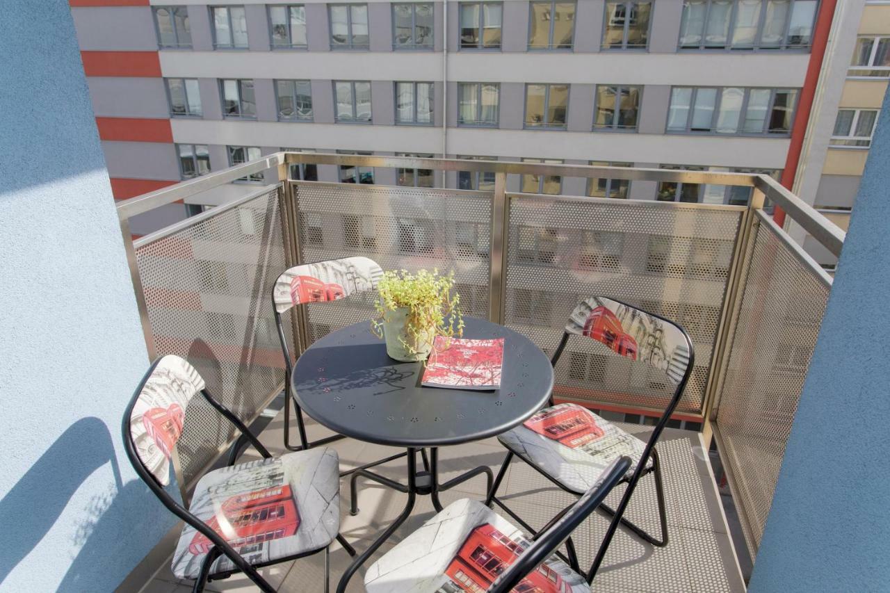 Cute And Sunny Studio In Zagreb With Balcony & Free Parking Exterior photo